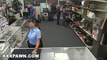 XXXPAWN - Security Guard Tries To Pawn Her Gun; Sells Her Big Ass Instead